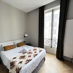 Urbanflat 141 - Grand Champs-elysees Ponthieu * パリ