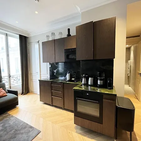 Urbanflat 141 - Grand Champs-elysees Ponthieu *