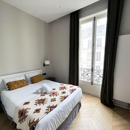 Urbanflat 141 - Grand Champs-elysees Ponthieu * Paris