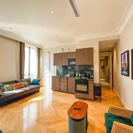 Urbanflat 141 - Grand Champs-elysees Ponthieu * París