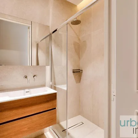 Urbanflat 141 - Grand Champs-elysees Ponthieu * París