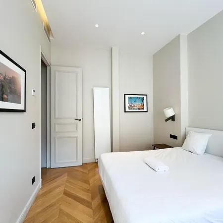 Urbanflat 141 - Grand Champs-elysees Ponthieu Apartamento